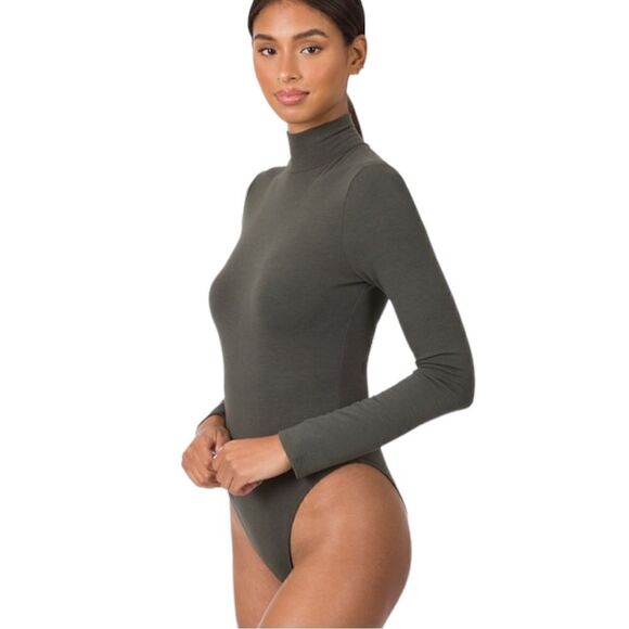 NWT MOCK NECK LONG SLEEVE BODYSUIT ASH GREY - Picture 1 of 5